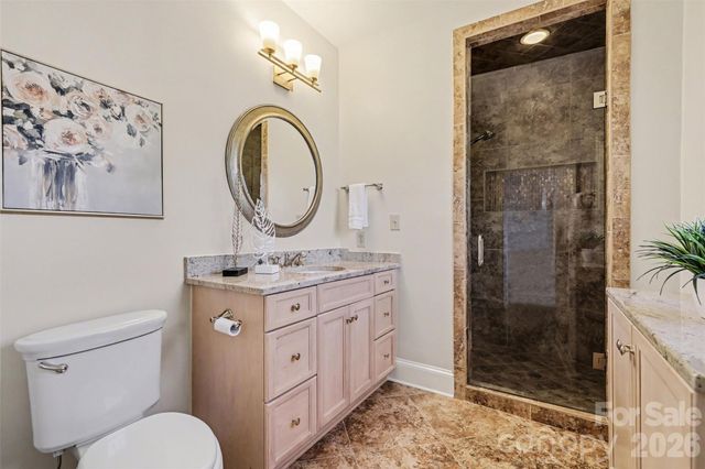 3301 Foxridge Road, Charlotte, NC 28226