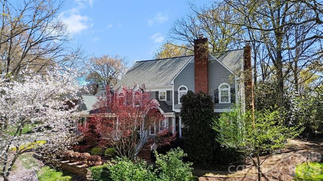 3301 Foxridge Road, Charlotte, NC 28226