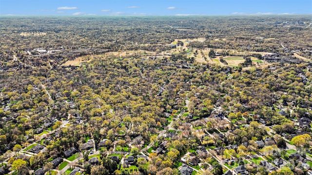 3301 Foxridge Road, Charlotte, NC 28226