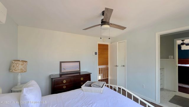 87 Sleepy Hollow Road, Athens, NY 12015