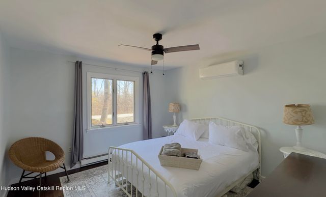 87 Sleepy Hollow Road, Athens, NY 12015