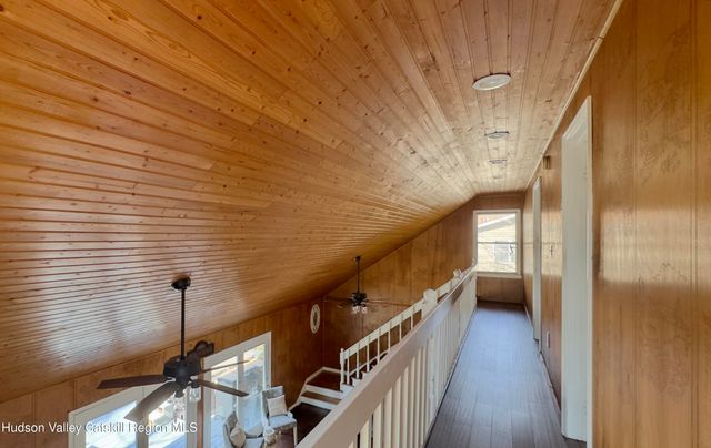 87 Sleepy Hollow Road, Athens, NY 12015