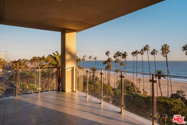 515 Ocean Avenue SPHC, Santa Monica, CA 90402