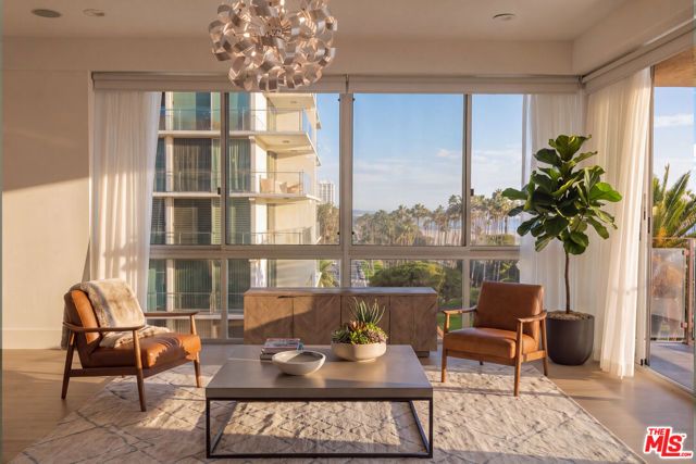515 Ocean Avenue SPHC, Santa Monica, CA 90402