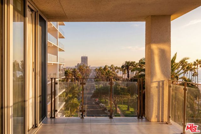 515 Ocean Avenue SPHC, Santa Monica, CA 90402