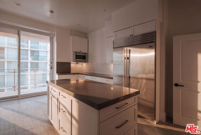 515 Ocean Avenue SPHC, Santa Monica, CA 90402