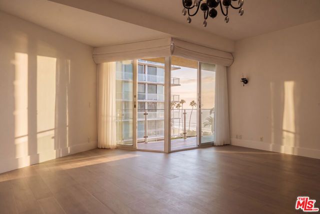 515 Ocean Avenue SPHC, Santa Monica, CA 90402