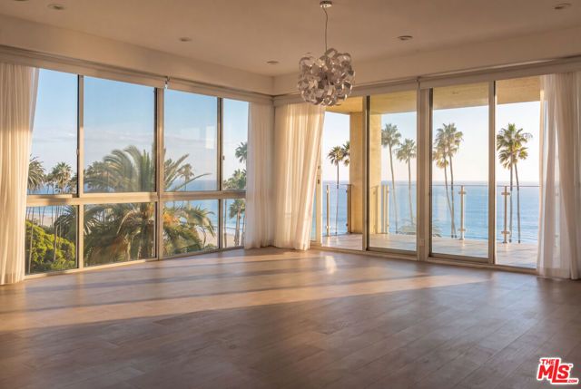 515 Ocean Avenue SPHC, Santa Monica, CA 90402