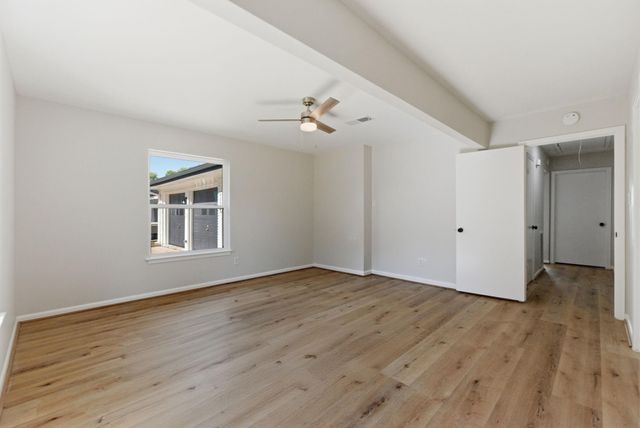9326 Meadowbriar Lane, Houston, TX 77063