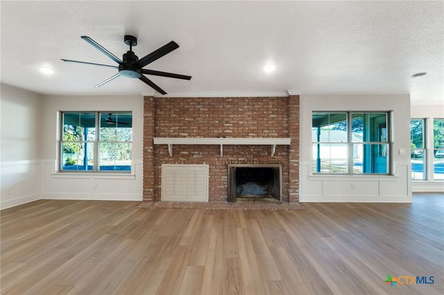 102 Mesa Drive, Gatesville, TX 76528