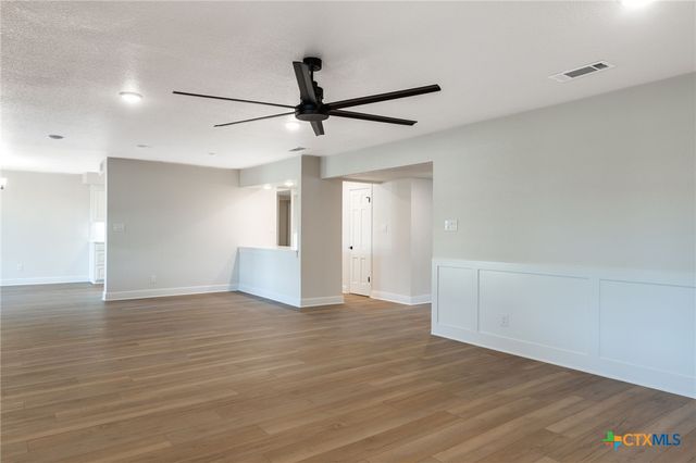 102 Mesa Drive, Gatesville, TX 76528