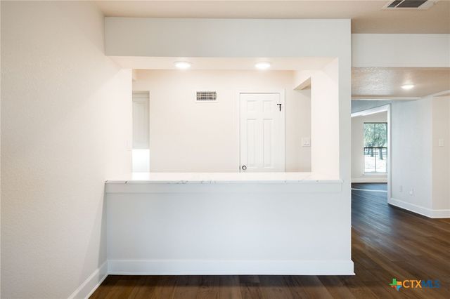 102 Mesa Drive, Gatesville, TX 76528