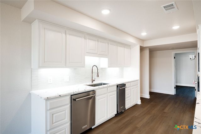 102 Mesa Drive, Gatesville, TX 76528