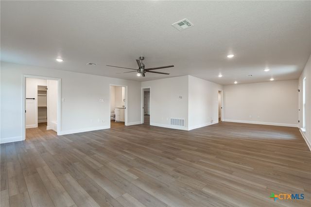 102 Mesa Drive, Gatesville, TX 76528