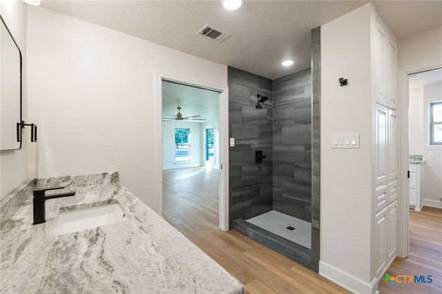 102 Mesa Drive, Gatesville, TX 76528