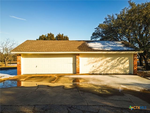 102 Mesa Drive, Gatesville, TX 76528