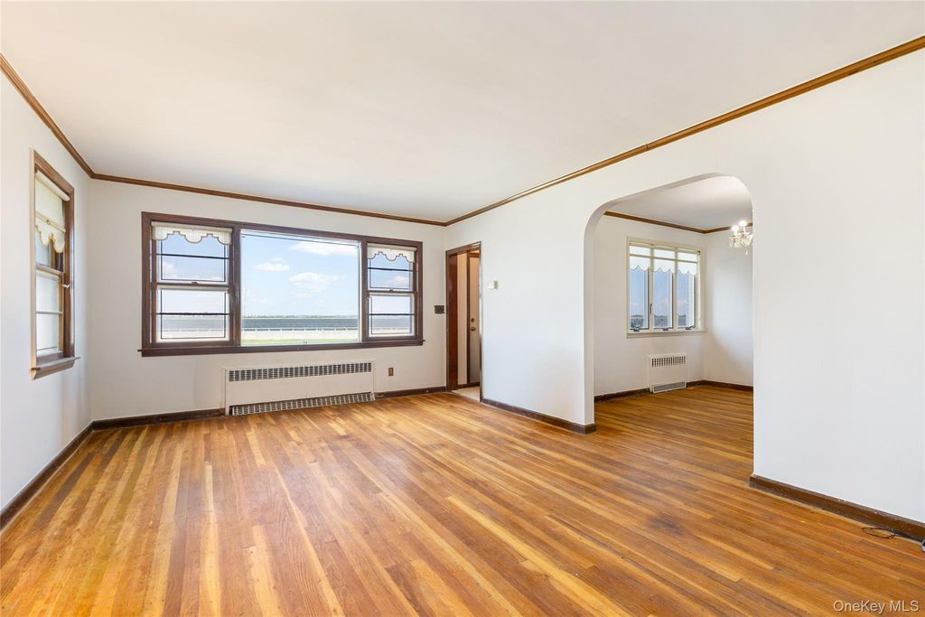 127-17 Beach Channel Drive, Rockaway Park, NY 11694 — photo 2