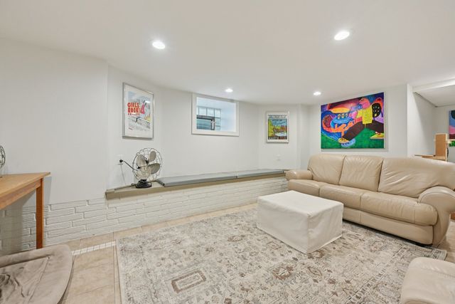 505 Marengo Avenue, Forest Park, IL 60130