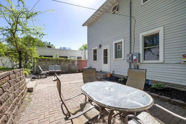 1677 Thomas Avenue, Saint Paul, MN 55104