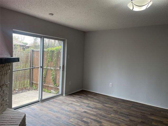 887 Dublin Drive D, Richardson, TX 75080