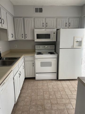 887 Dublin Drive D, Richardson, TX 75080