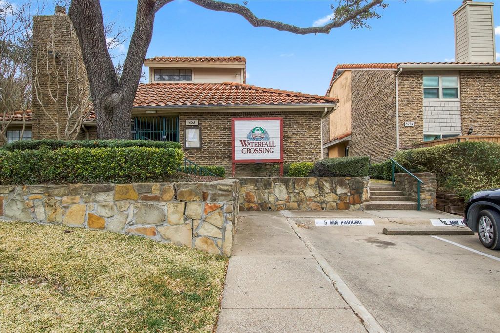 887 Dublin Drive D, Richardson, TX 75080