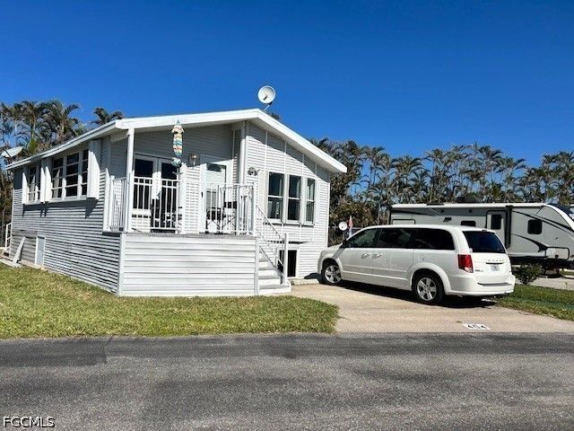 19681 Summerlin RD 404, Fort Myers, FL 33908