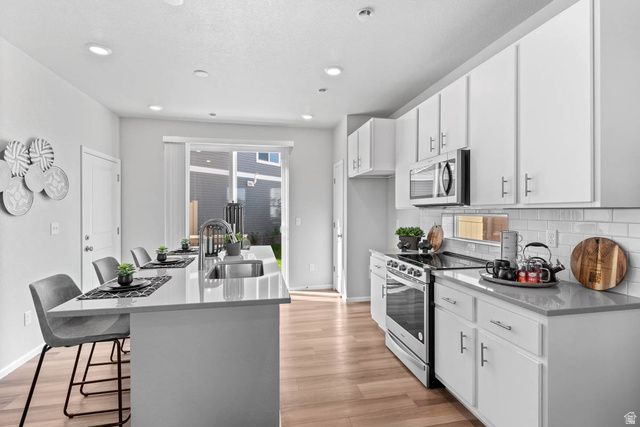 391 E HALLS CREEK RD, Saratoga Springs, UT 84045