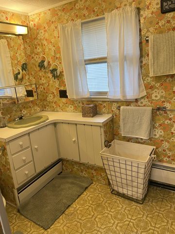 19 Winter Street, Belmont, NH 03220