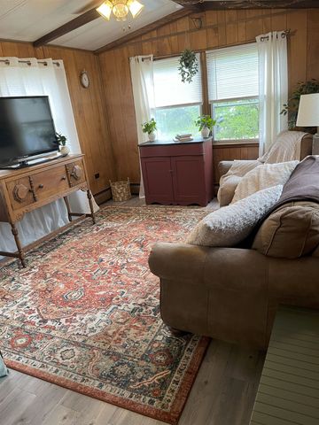 19 Winter Street, Belmont, NH 03220