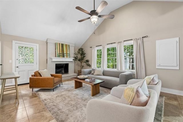 1615 NW 42nd Place, Oklahoma City, OK 73118