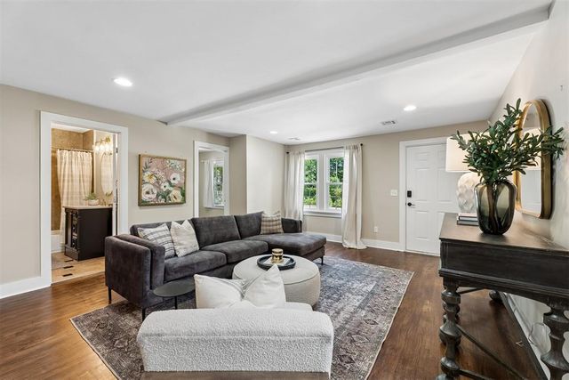 1615 NW 42nd Place, Oklahoma City, OK 73118