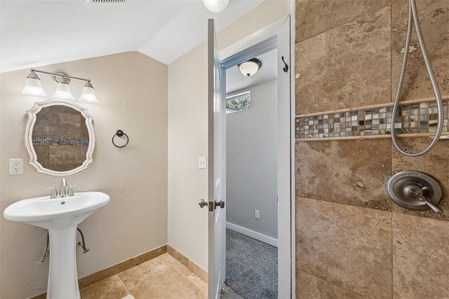 1615 NW 42nd Place, Oklahoma City, OK 73118