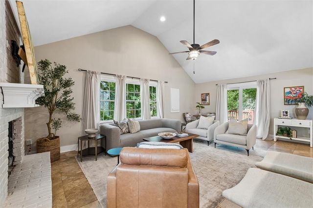 1615 NW 42nd Place, Oklahoma City, OK 73118