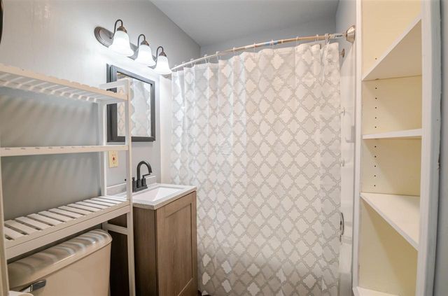 1105 LINCOLN STREET, Green Bay, WI 54303