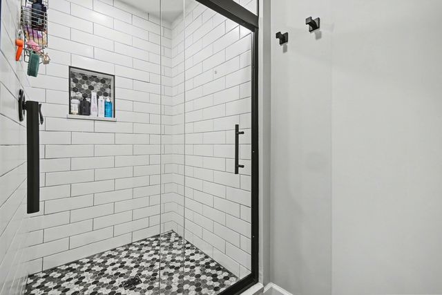 515 Buckingham Place, Shorewood, IL 60404