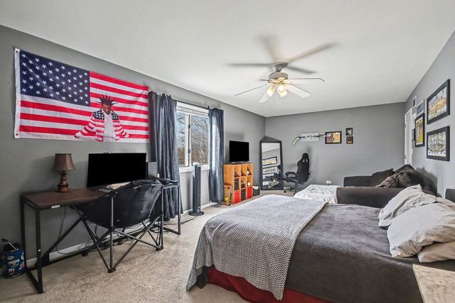 515 Buckingham Place, Shorewood, IL 60404