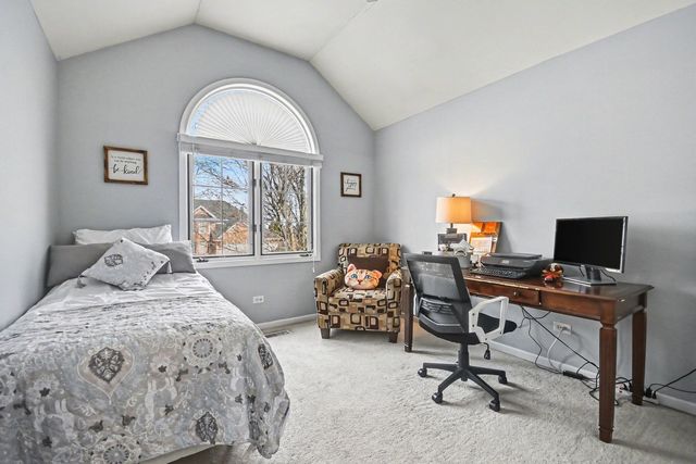 515 Buckingham Place, Shorewood, IL 60404