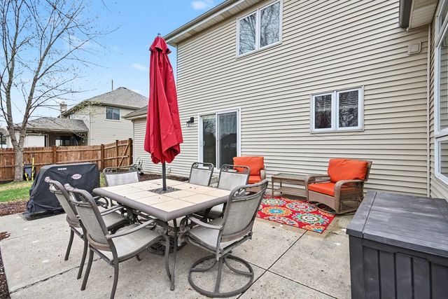 515 Buckingham Place, Shorewood, IL 60404