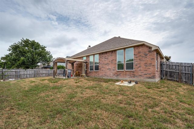 1304 Sierra Blanca Drive, Wylie, TX 75098