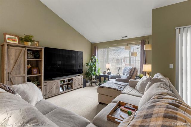 23018 Fairlane Boulevard, Woodhaven, MI 48183