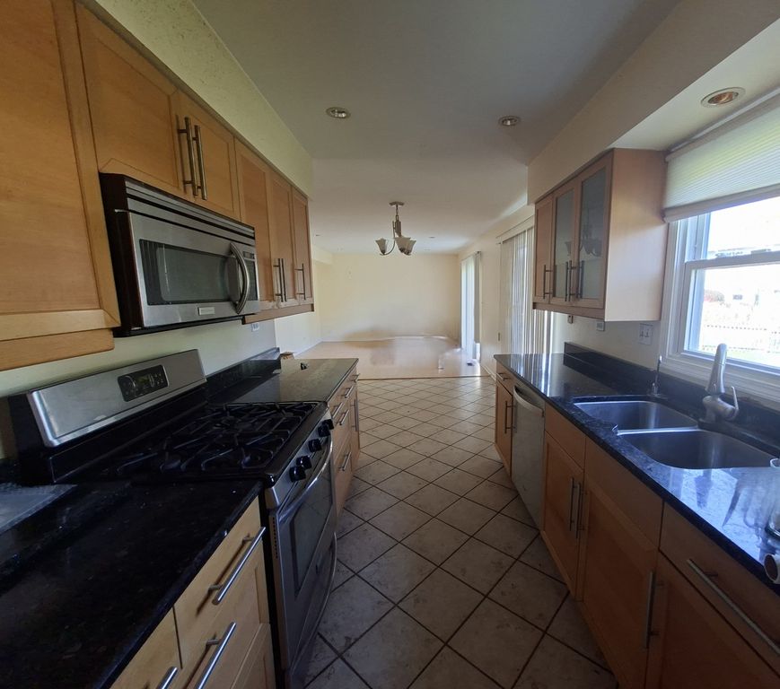34 Newtown Drive, Buffalo Grove, IL 60089 — photo 5