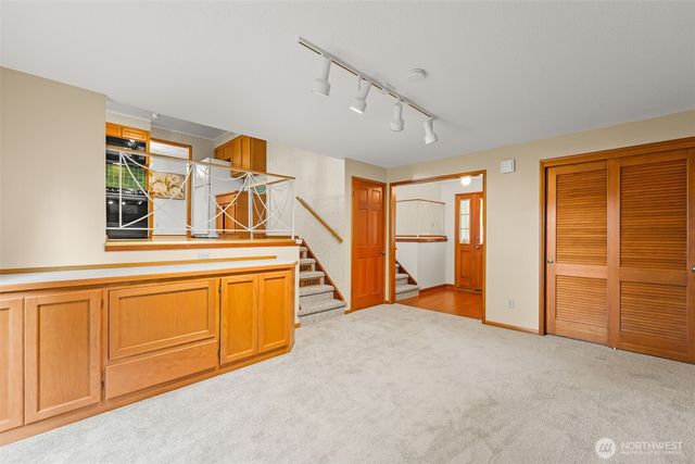 918 Altadena Avenue, Fircrest, WA 98466