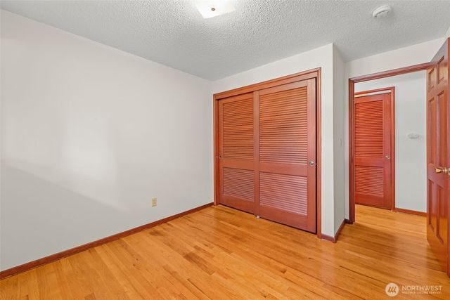 918 Altadena Avenue, Fircrest, WA 98466