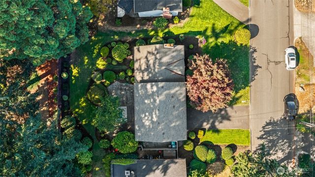 918 Altadena Avenue, Fircrest, WA 98466