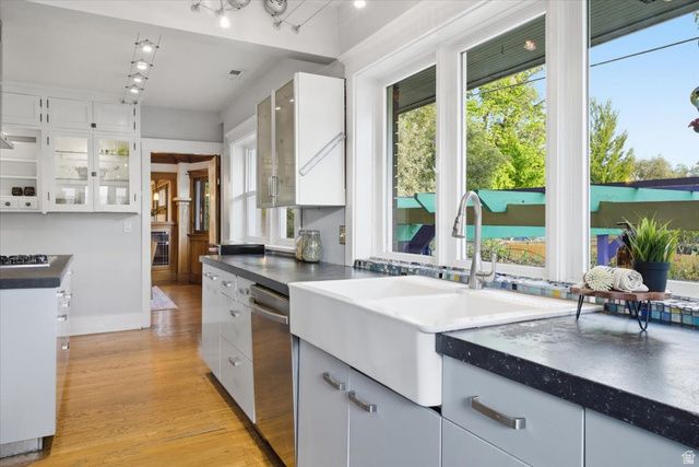 1194 S 500 E, Salt Lake City, UT 84105