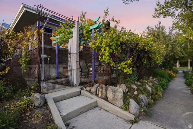 1194 S 500 E, Salt Lake City, UT 84105