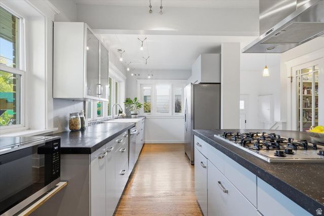 1194 S 500 E, Salt Lake City, UT 84105