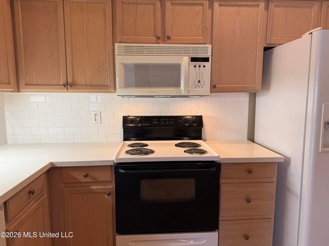 1003 Charmant Place, Ridgeland, MS 39157