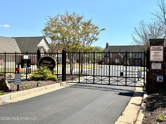 1003 Charmant Place, Ridgeland, MS 39157